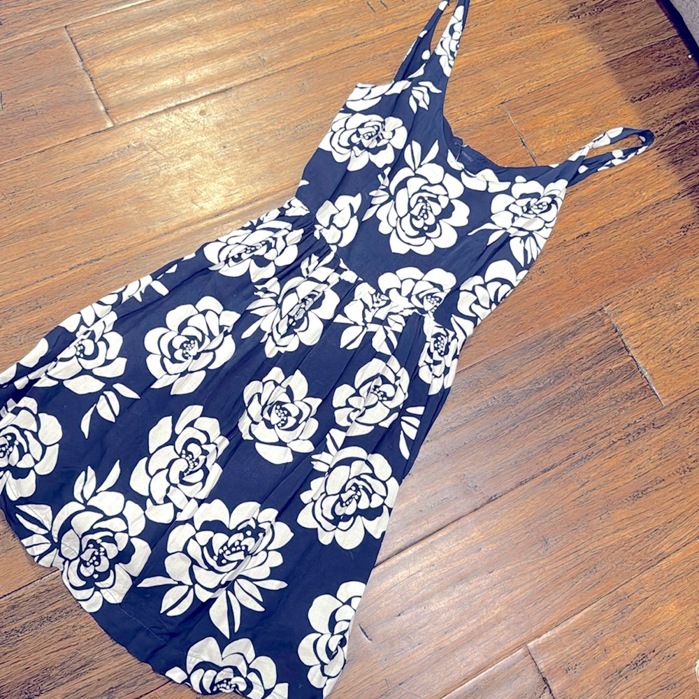 Navy blue Abercrombie and fitch flower dress
